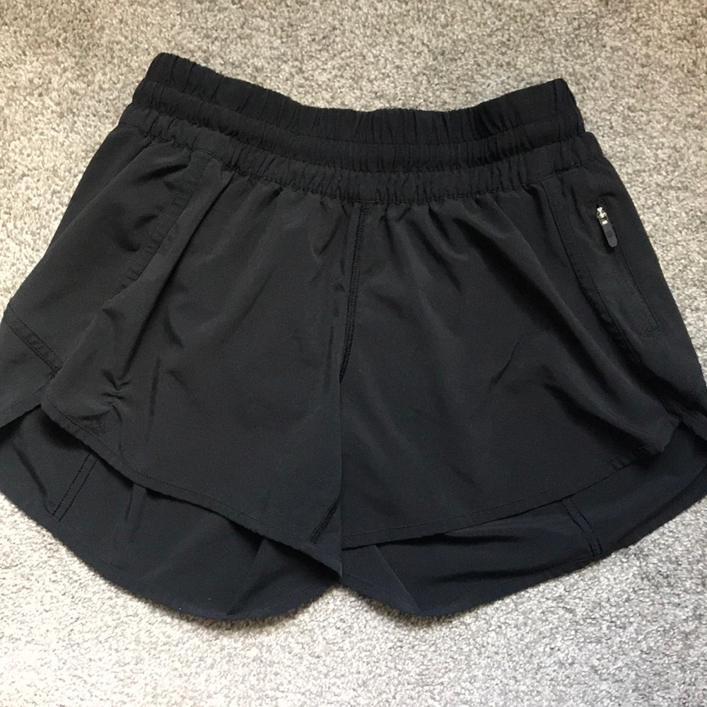 Lululemon Tracker Short 4”